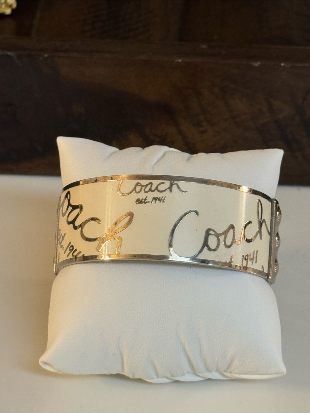 🤍🩶 COACH LOGO BANGLE BRACELET! 🤍🩶